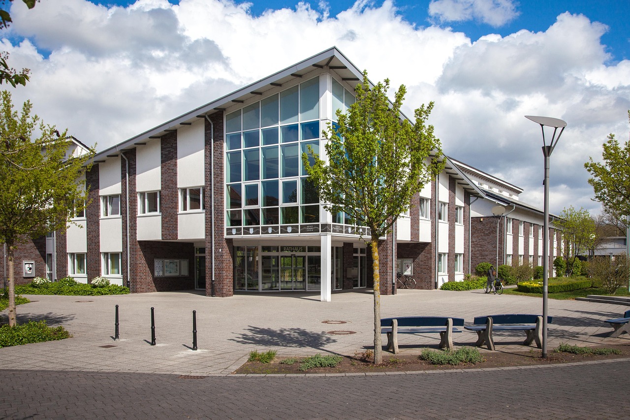 Mengembangkan Kesadaran Lingkungan Melalui Edukasi di Srengseng Sawah